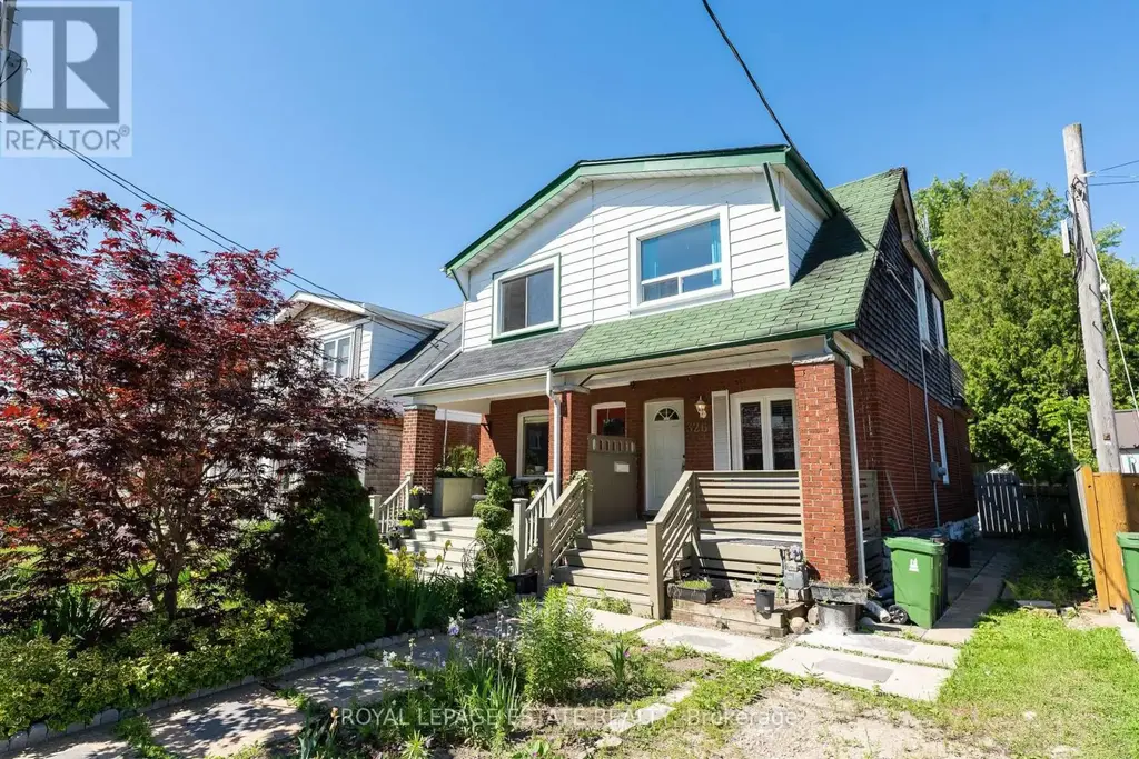 326 Monarch Park Avenue, Toronto (Danforth Village-East York)